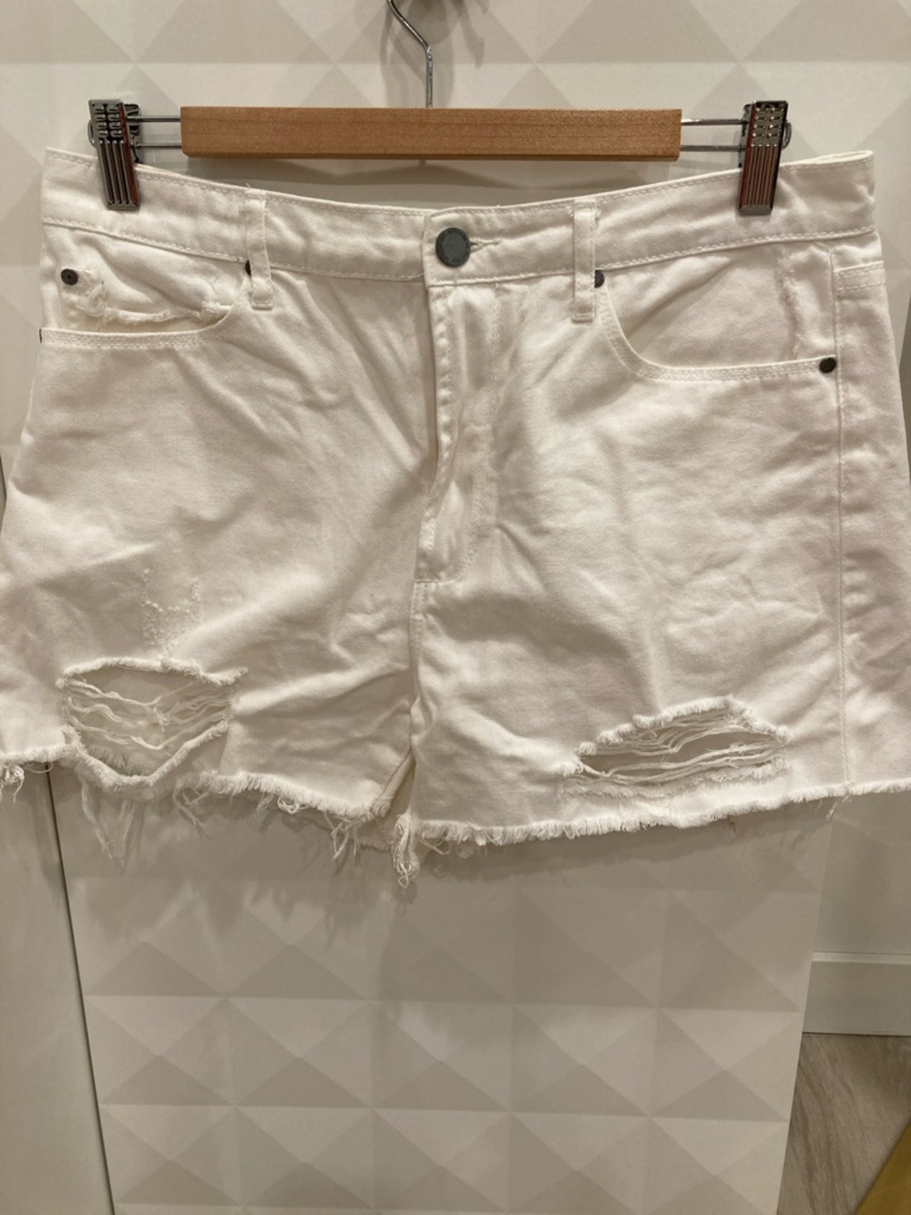 Articles Of Society White 100% Cotton Distressed Denim Jean Shorts